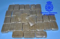 Detenido en Burgos con 3,6 kilos de hachís tras salir del garaje de su casa