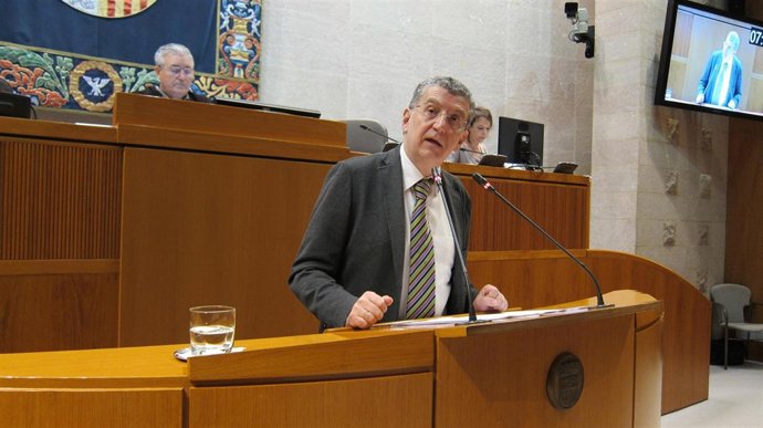 El consejero Sebastián Celaya