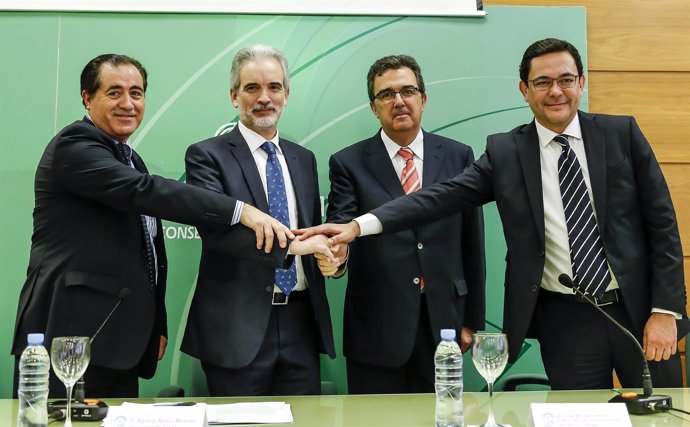 Fundación Amancio Ortega y SAS firman convenio de nuevos equipos para el cáncer 