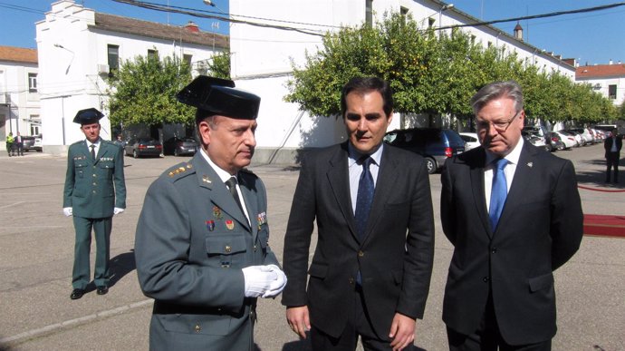 José Antonio Nieto con Francisco Fuentes y Juan José Primo Jurado