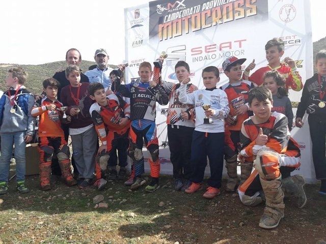 El Campeonato Provincial de Motocross despega en el paraje de Castala.