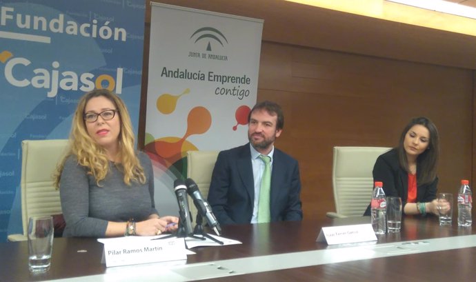 Fundación Cajasol presenta '100 Caminos al Éxito'