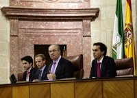 Durán: "El diálogo es un elemento necesario para convencer y no para tratar de vencer al adversario"