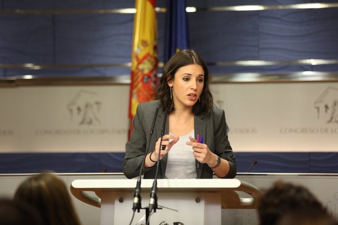 Irene Montero en rueda de prensa en el Congreso