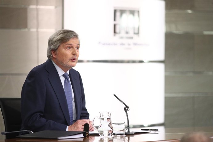 Rueda de prensa de Iñigo Méndez de Vigo tras el Consejo de Ministros