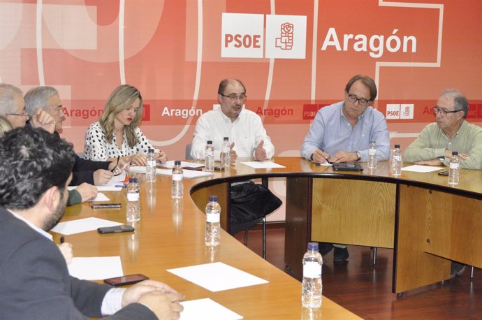 Javier Lambán preside la Comisión Ejecutiva del PSOE Aragón. 