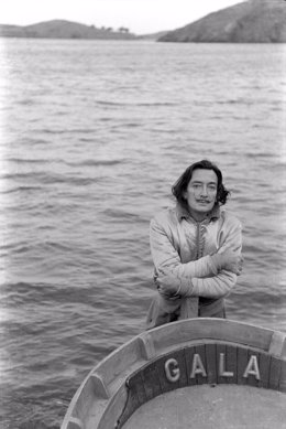 Foto de Salvador Dalí, del fondo Ricardo Sans