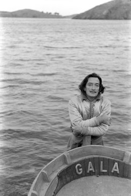 Foto de Salvador Dalí, del fons Ricardo Sans