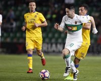 Elche y Alcorcón empatan sin goles en el partido inaugural de la jornada 29