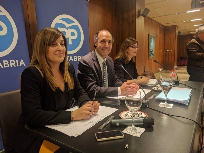 Junta Directiva del PP de Cantabria presidida por Ignacio Diego