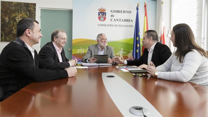 9:30.- Despacho Dreunión 