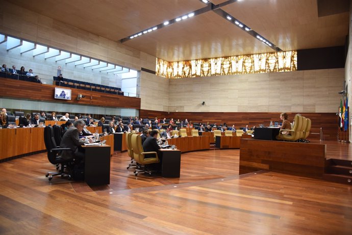 Panorámica del hemiciclo de la Asamblea de Extrremadura