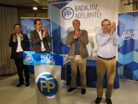 Monago acusa a Fernández Vara de ser el "inspirador" de la moción de censura en Badajoz