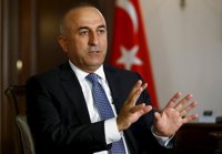 Cavusoglu considera un "escándalo" que el Gobierno holandés no le haya permitido aterrizar en Róterdam