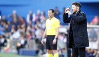 Simeone: "No sería bueno mirar al Sevilla, está peleando por LaLiga"
