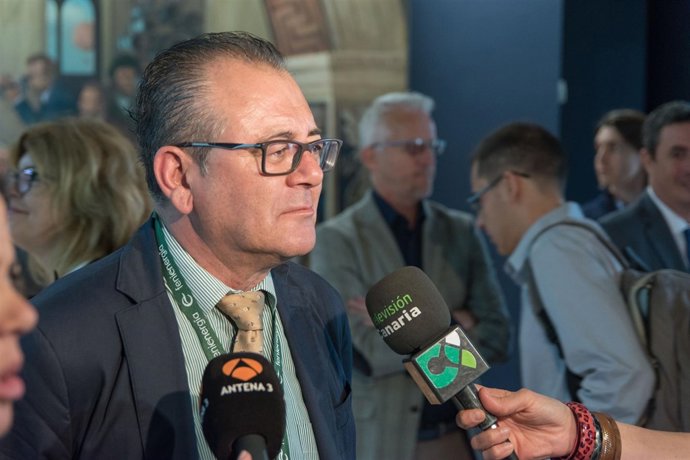 El secretario general de Femepa, Juan Carlos Betancor, en un acto público