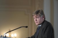 El PPE impulsa por primera vez una resolución para reforzar la lucha contra la corrupción en su congreso de Malta