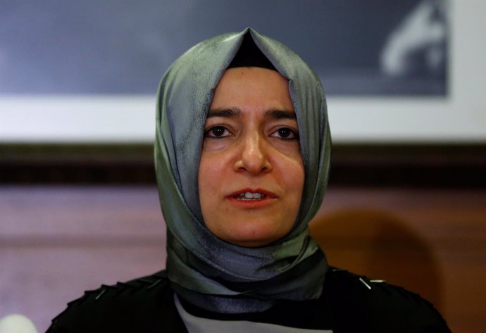 La ministra de Familia y Bienestar Social turca, Fatma Betül Sayan Kaya