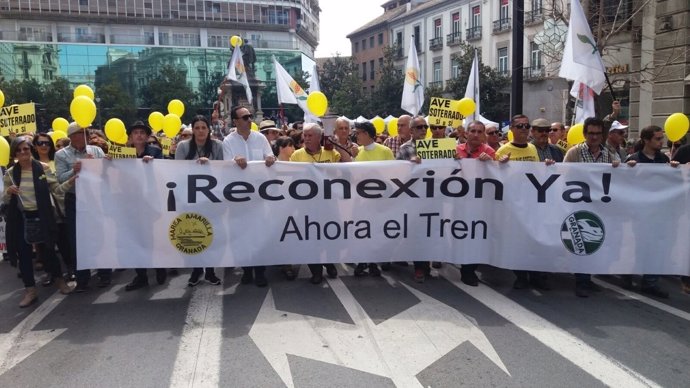 Manifestación ferroviaria de Granada