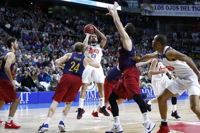Real Madrid - FC Barcelona Lassa