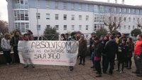 Concentración en Santiago en defensa de los acusados de ocupar la Sala Yago