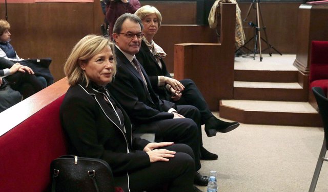 Juicio a Artur Mas, Joana Ortega e Irene Rigau.