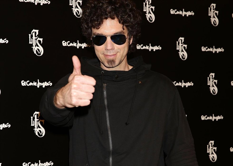 Pablo Ibáñez y Pilar Rubio apuestan por la mado parde e hijo./ Europa Press