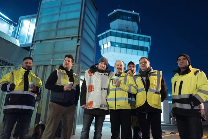 Personal de tierra huelga Berlín