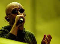 Citan a declarar a 'El Indio' Solari por la avalancha en su concierto en Argentina