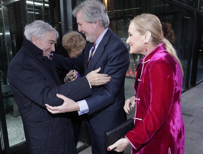 CIFUENTES, EN LA IMPOSICIÓN DE LA GRAN CRUZ DE LA ORDEN CIVIL DE ALFONSO X EL SA