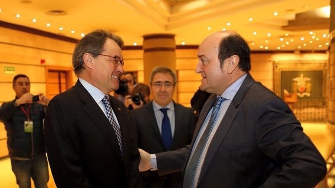 Andoni Ortuzar y Artur Mas