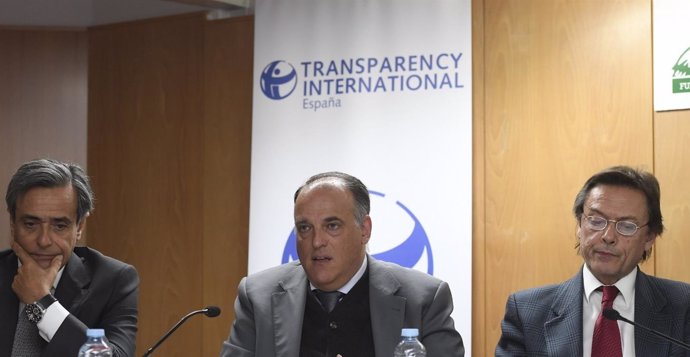 Javier Tebas en un acto de Transparencia Internacional España