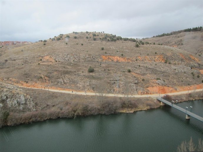Uno De Los Pantanos De La Cuenca