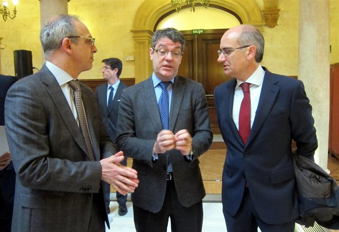                                Salamanca. El Ministro Álvaro Nadal.