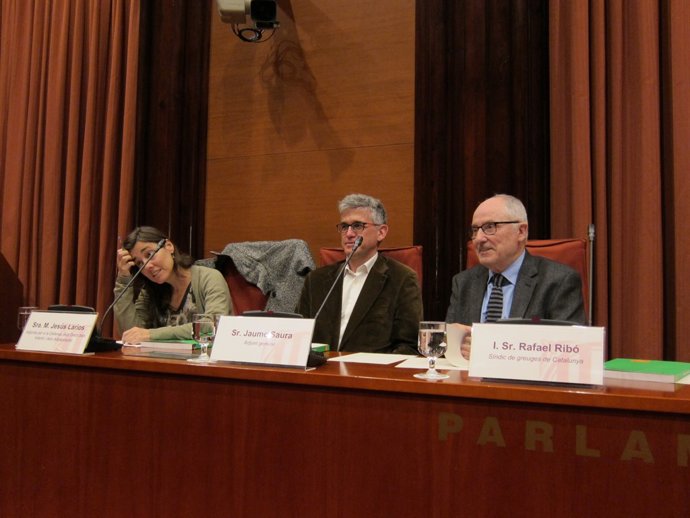 El Síndic de Greuges R.Ribó i els adjunts M.J.Larios i J.Saura 