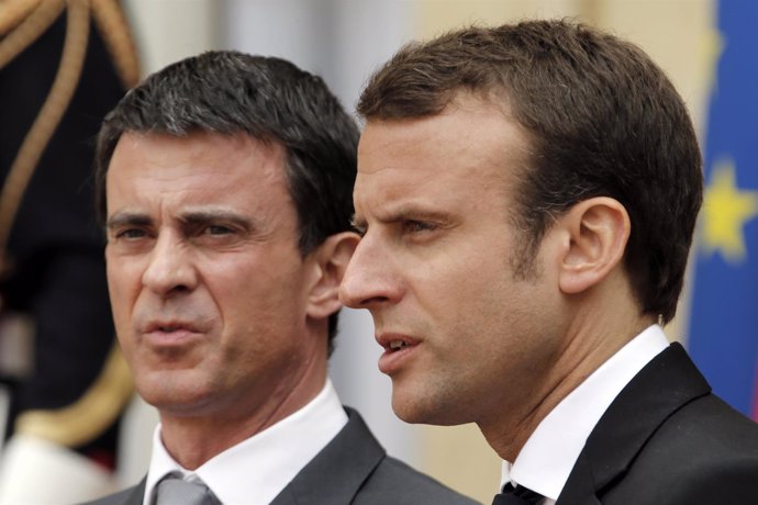 El primer ministro Manuel Valls y el ministro de Economía, Emmanuel Macron
