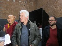 El actor Richard Gere baraja instalar un gran centro del budismo en el Centro de Creación de las Artes de Alcorcón