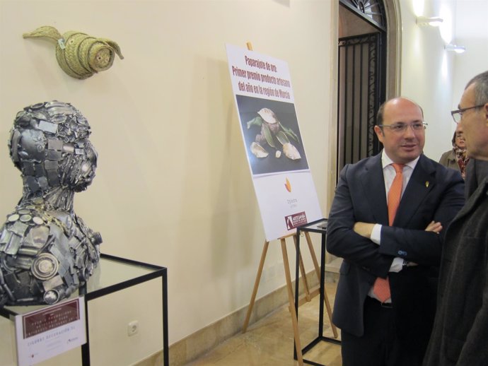 Pedro Antonio Sánchez, inaugura la exposición