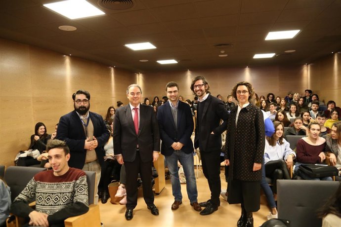 Inauguración de la III Semana del Diseño de CESINE 
