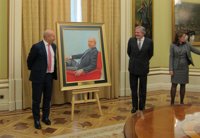 Wert y Méndez de Vigo presentan el retrato del exministro en el Ministerio de Educación