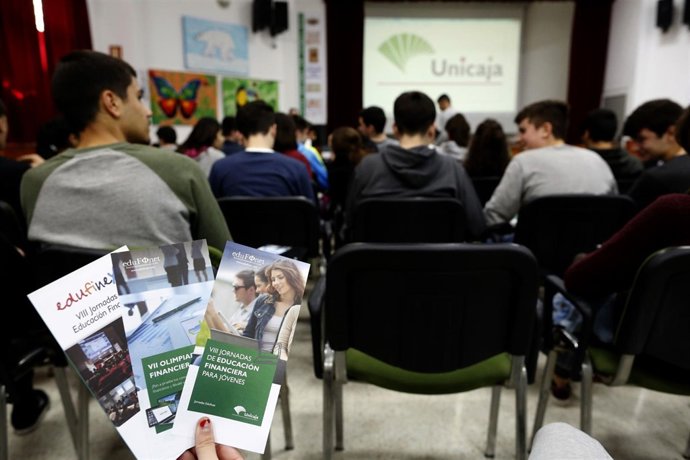 Jornadas de Educación Financiera de Unicajas para estudiantes de Bachillerato 