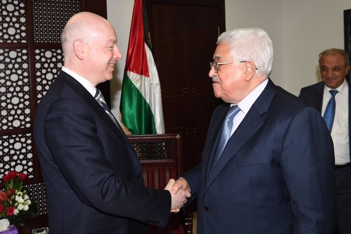 El enviado de EEUU, Jason Grenblatt, se reúne con Abbas