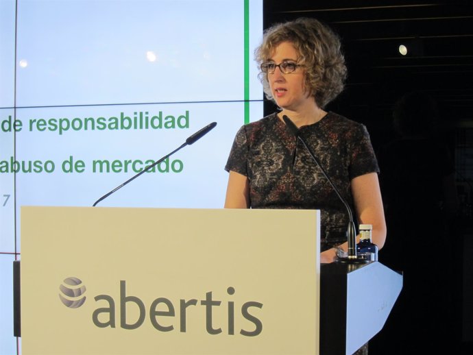  La Vicepresidenta De La CNMV, Ana María Martínez-Pina García