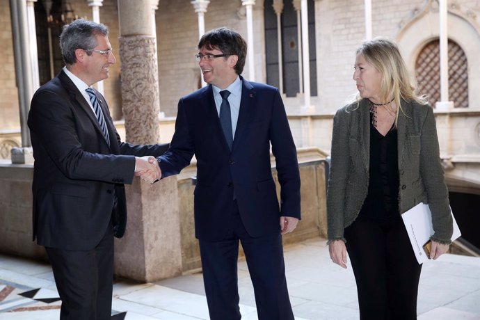 Puigdemont se reúne con el diputado general de Guipúzcoa, Markel Olano