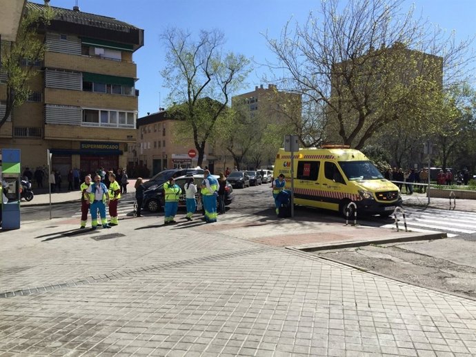 Sanitaris del SUMMA en Orcasitas