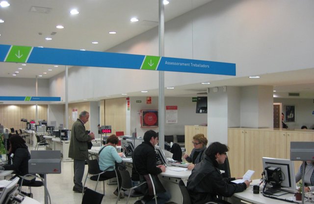 Oficina De Treball De La Generalitat (OTG), SOC, Atur