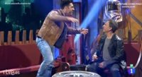 David Bustamante se pone 'gallito' con José Mota en 'El Acabose'