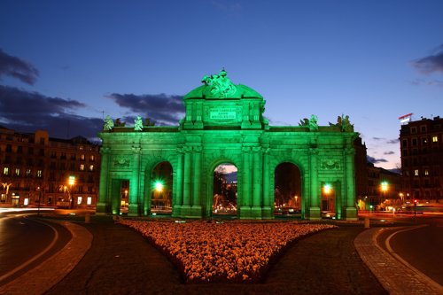 San Patricio ilumina de verde los principales monumentos mundiales