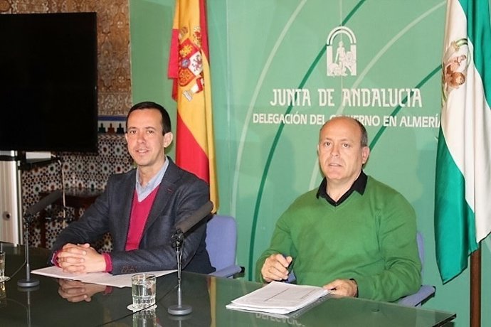 El delegado de Salud presenta el balance de Consumo de 2016