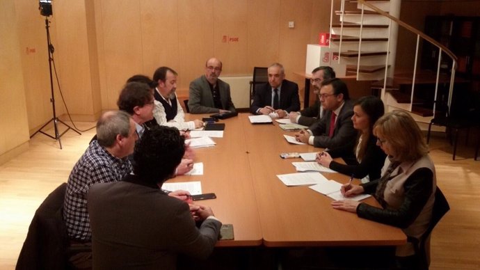 Reunión del PSOE con CCOO y UGT en el Congreso